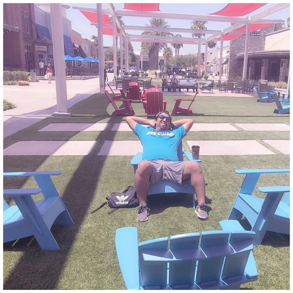 Meet your Posher, Ismael - Picture 1 of 1